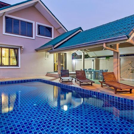 Pool Villa Tanzanite Near Walking Street Pattaja Kültér fotó