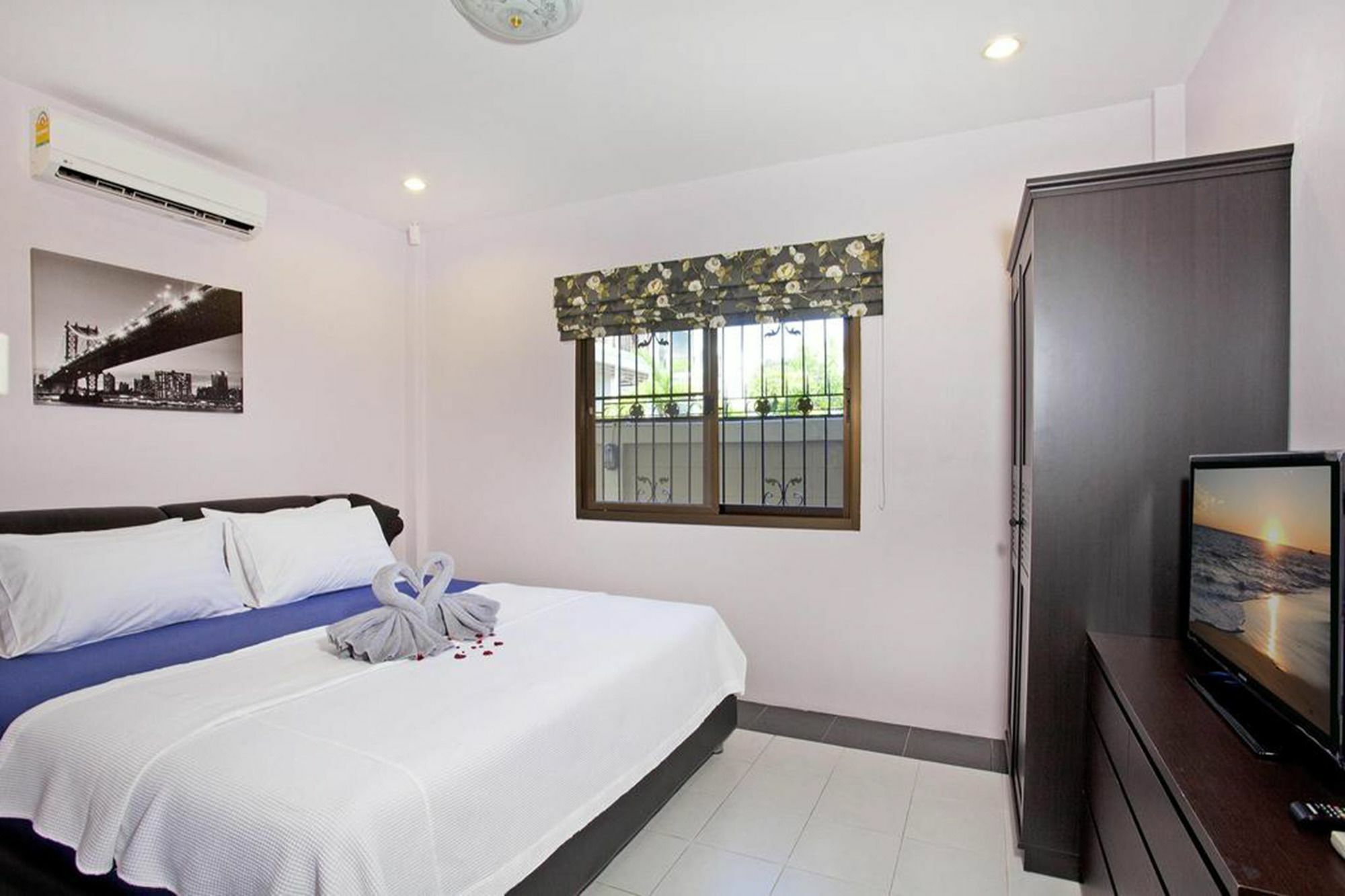 Pool Villa Tanzanite Near Walking Street Pattaja Kültér fotó